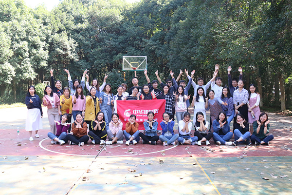 5bd994fb5d8b9.jpg 01.jpg